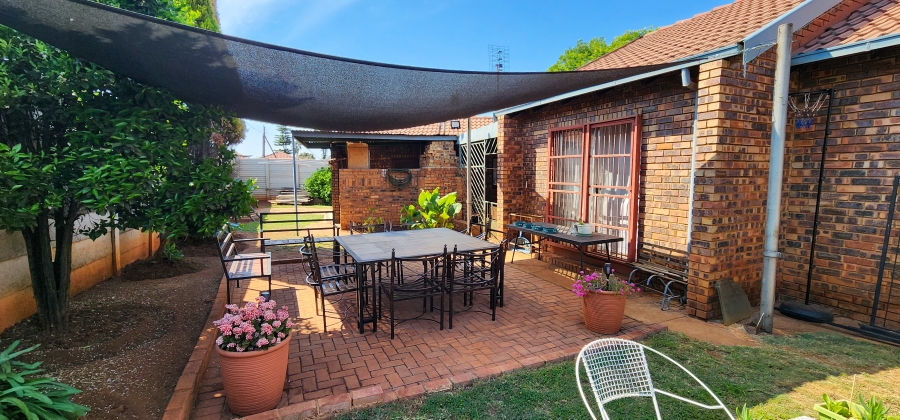 3 Bedroom Property for Sale in Philip Nel Park Gauteng