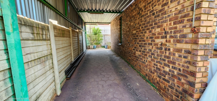 3 Bedroom Property for Sale in Philip Nel Park Gauteng