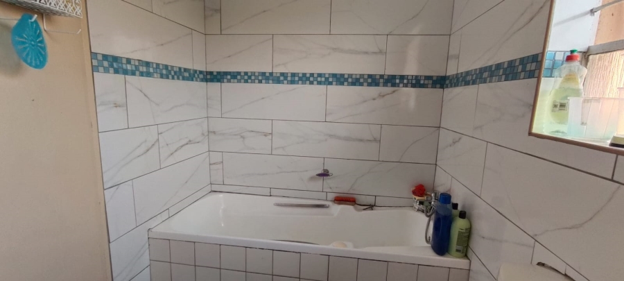 3 Bedroom Property for Sale in Glen Harvie Gauteng