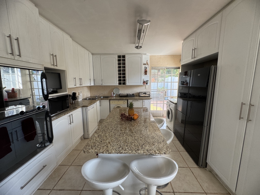 3 Bedroom Property for Sale in Denlee Gauteng