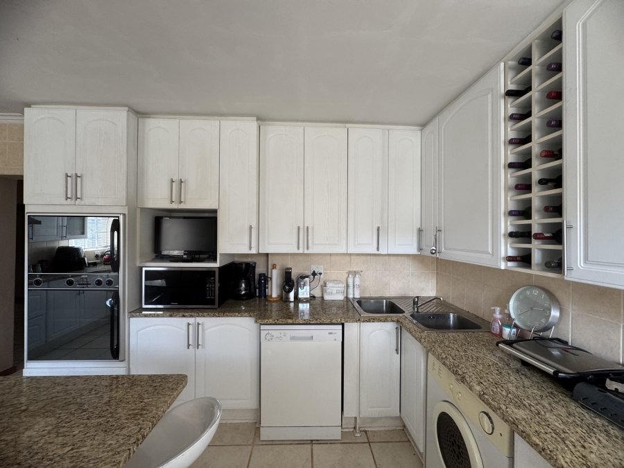 3 Bedroom Property for Sale in Denlee Gauteng