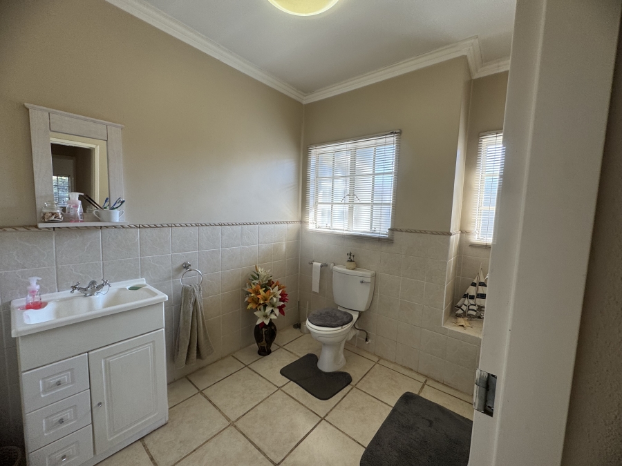 3 Bedroom Property for Sale in Denlee Gauteng