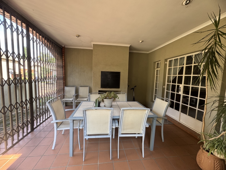 3 Bedroom Property for Sale in Denlee Gauteng