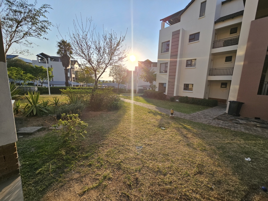 To Let 0 Bedroom Property for Rent in Fourways Gardens Gauteng