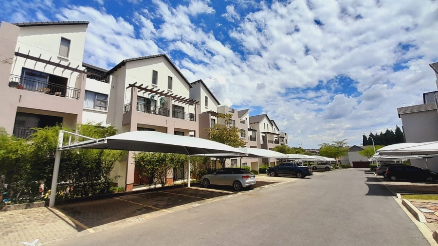 To Let 0 Bedroom Property for Rent in Fourways Gardens Gauteng