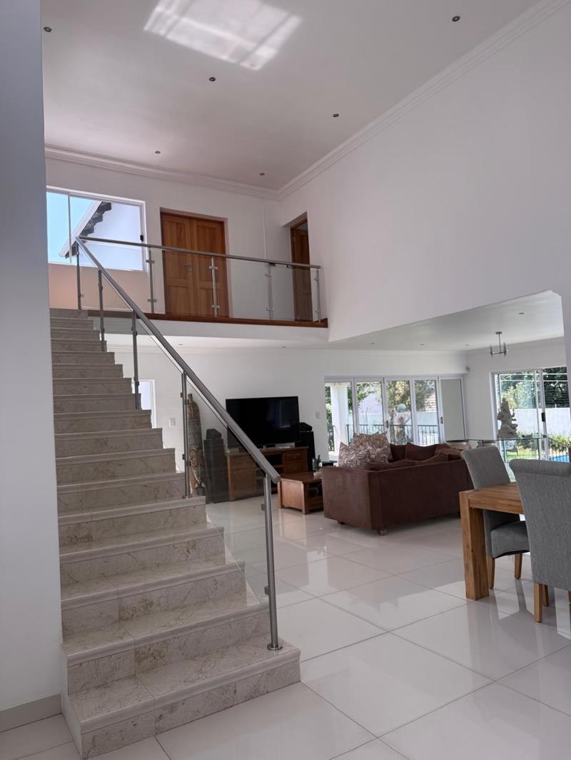 To Let 4 Bedroom Property for Rent in Bryanston East Gauteng