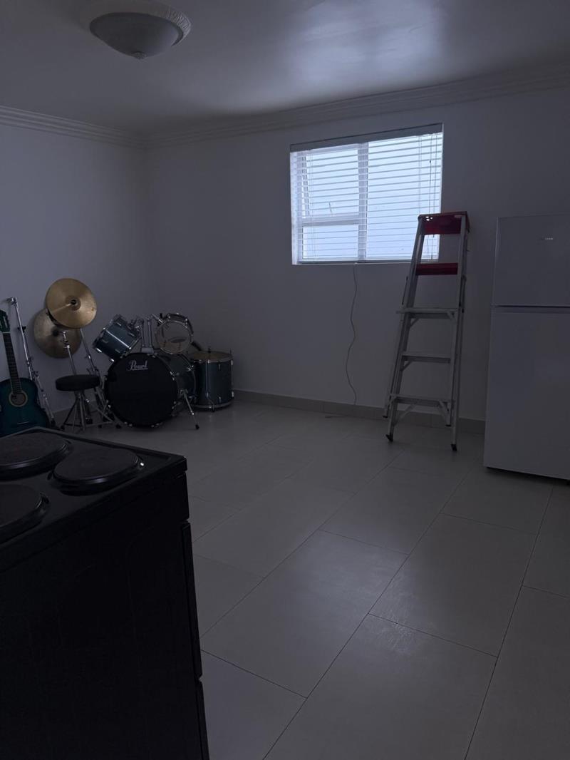 To Let 4 Bedroom Property for Rent in Bryanston East Gauteng