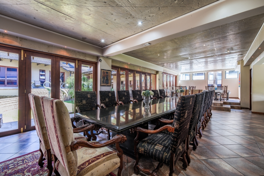 9 Bedroom Property for Sale in Waterkloof Ridge Gauteng