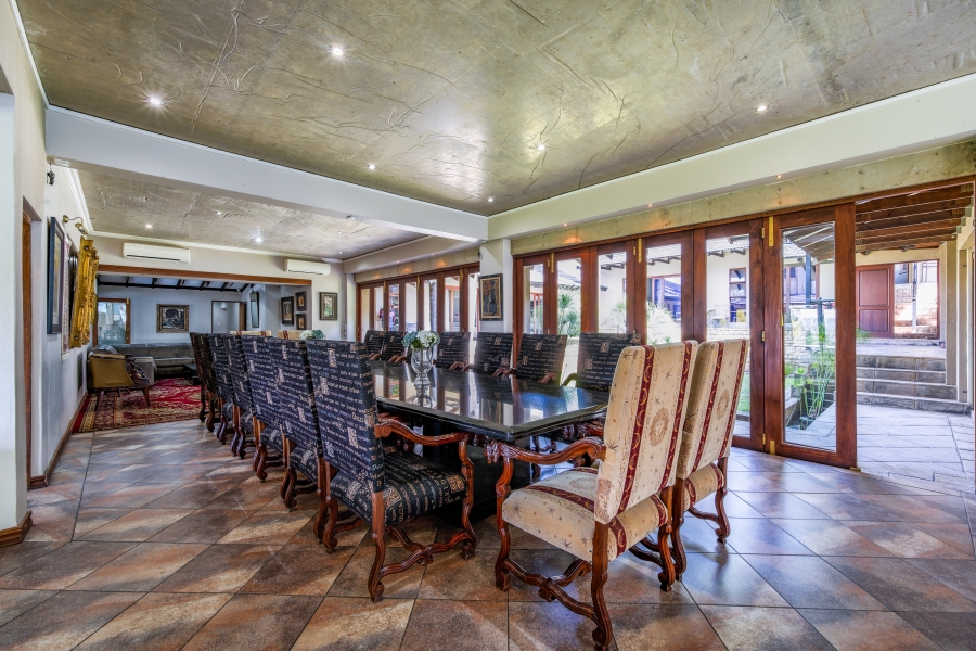 9 Bedroom Property for Sale in Waterkloof Ridge Gauteng