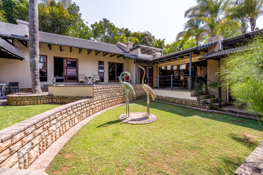 9 Bedroom Property for Sale in Waterkloof Ridge Gauteng