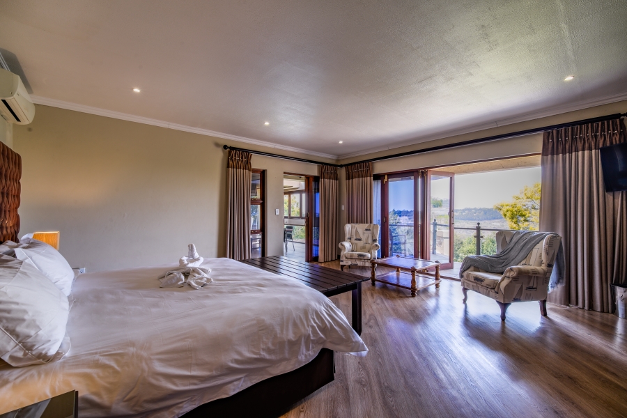 9 Bedroom Property for Sale in Waterkloof Ridge Gauteng
