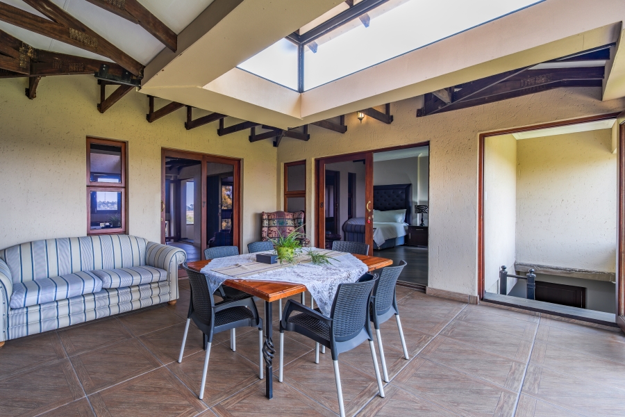 9 Bedroom Property for Sale in Waterkloof Ridge Gauteng