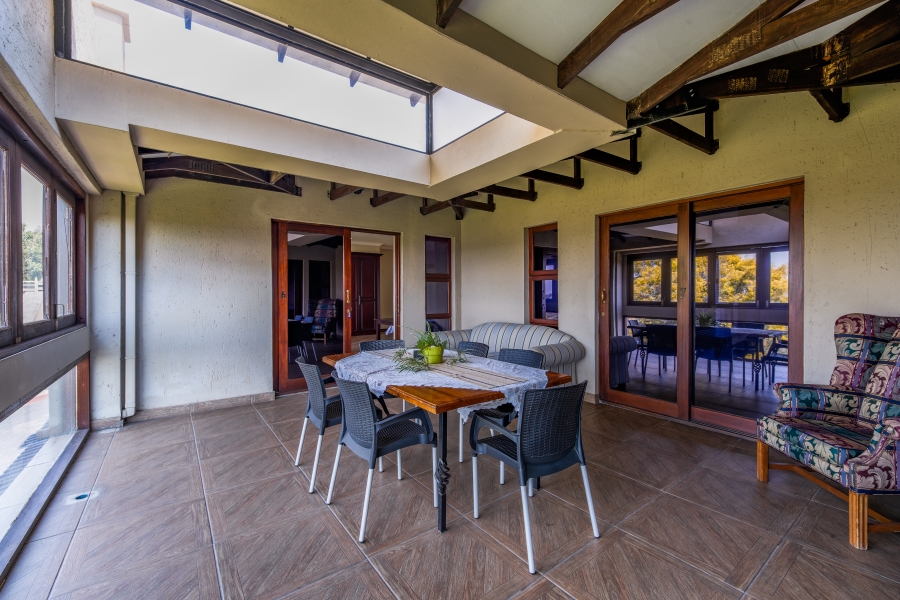 9 Bedroom Property for Sale in Waterkloof Ridge Gauteng