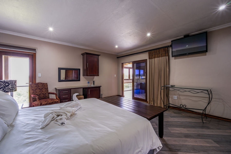 9 Bedroom Property for Sale in Waterkloof Ridge Gauteng