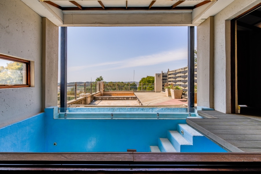 9 Bedroom Property for Sale in Waterkloof Ridge Gauteng