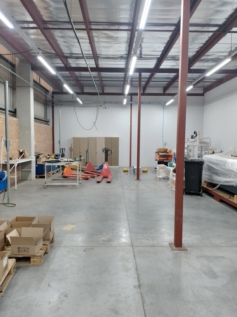 To Let Commercial Property for Rent in Elandsfontein Gauteng