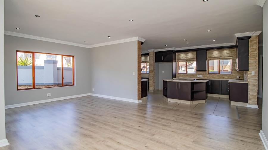 3 Bedroom Property for Sale in Rynfield Gauteng