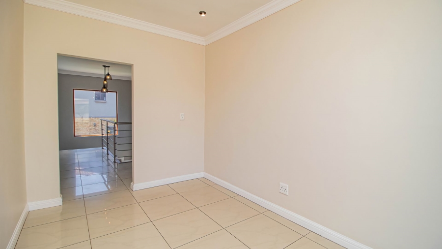 3 Bedroom Property for Sale in Rynfield Gauteng