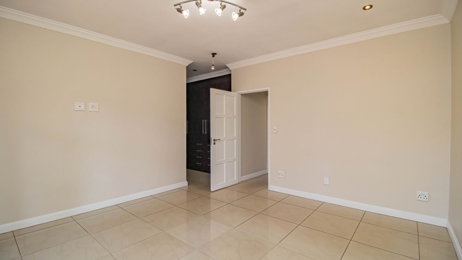 3 Bedroom Property for Sale in Rynfield Gauteng
