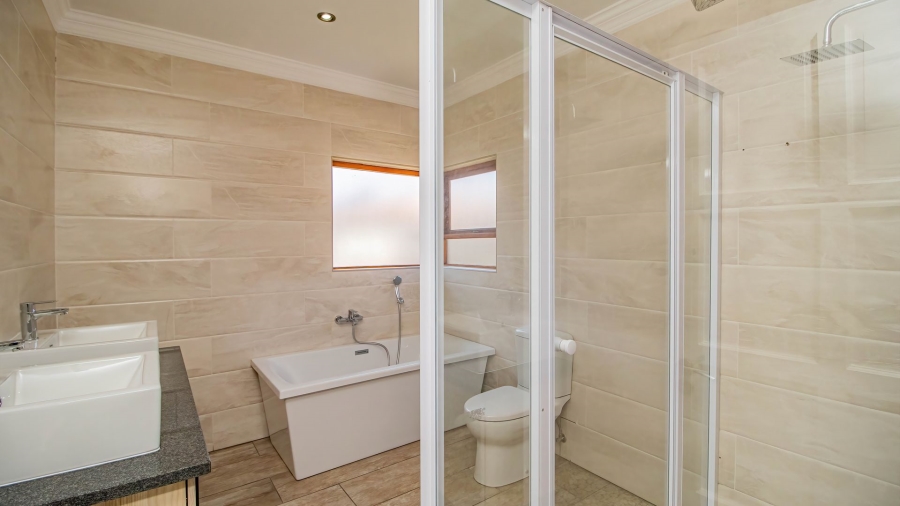 3 Bedroom Property for Sale in Rynfield Gauteng