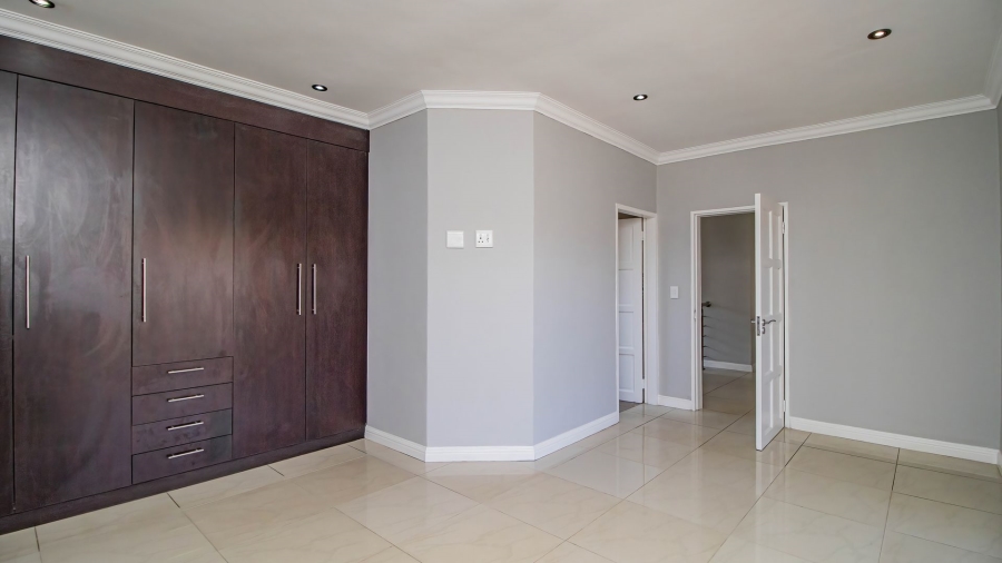 3 Bedroom Property for Sale in Rynfield Gauteng