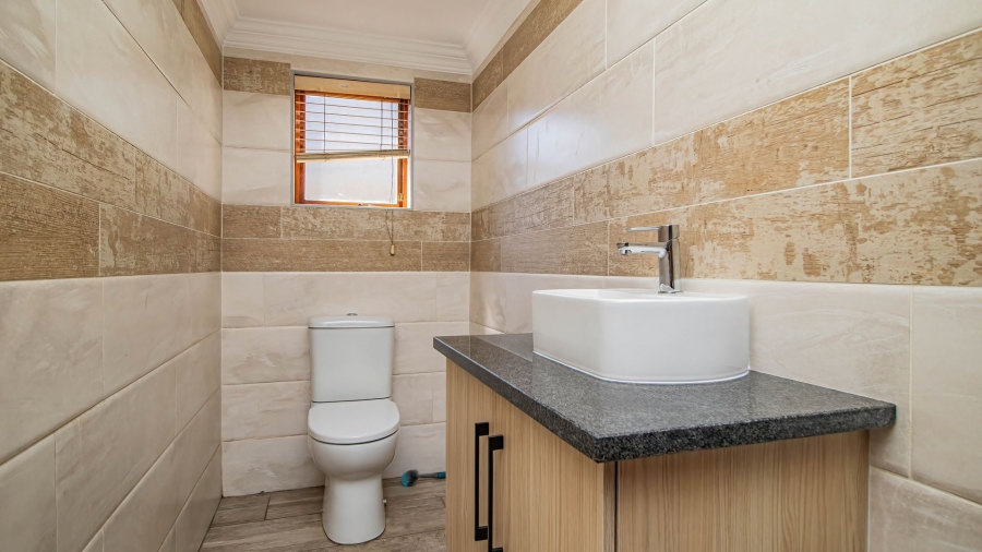 3 Bedroom Property for Sale in Rynfield Gauteng