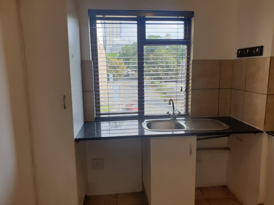 To Let 2 Bedroom Property for Rent in Morningside Gauteng