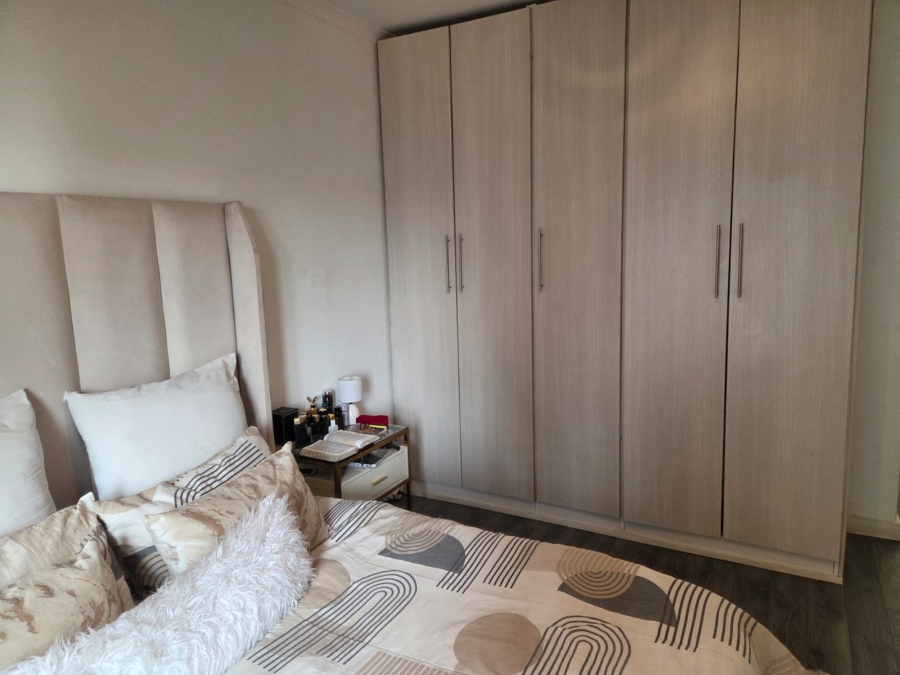 To Let 2 Bedroom Property for Rent in Morningside Gauteng