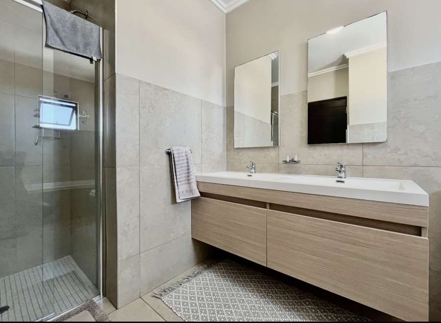 2 Bedroom Property for Sale in Willaway Gauteng