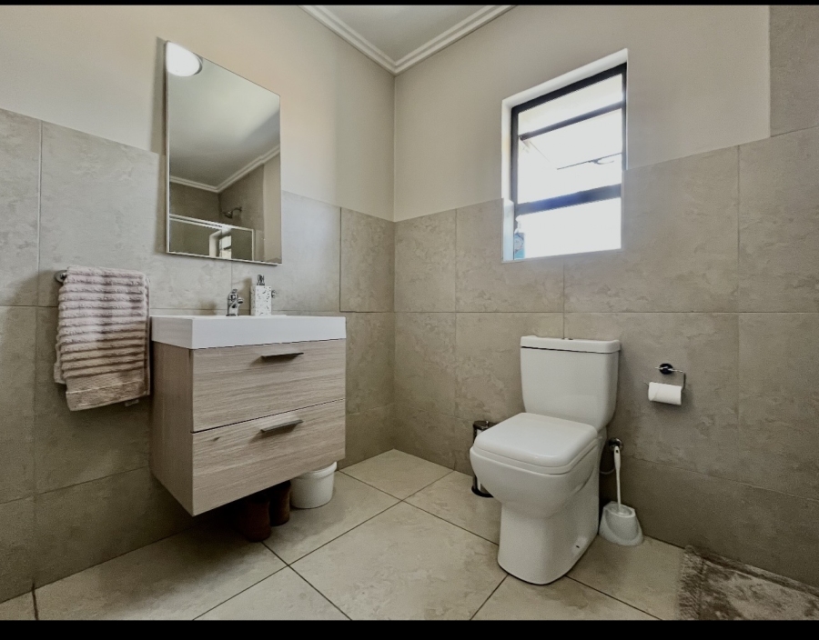 2 Bedroom Property for Sale in Willaway Gauteng