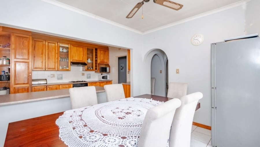 3 Bedroom Property for Sale in Birchleigh North Gauteng