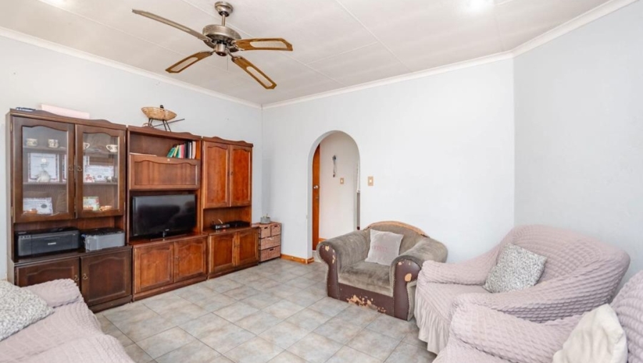 3 Bedroom Property for Sale in Birchleigh North Gauteng