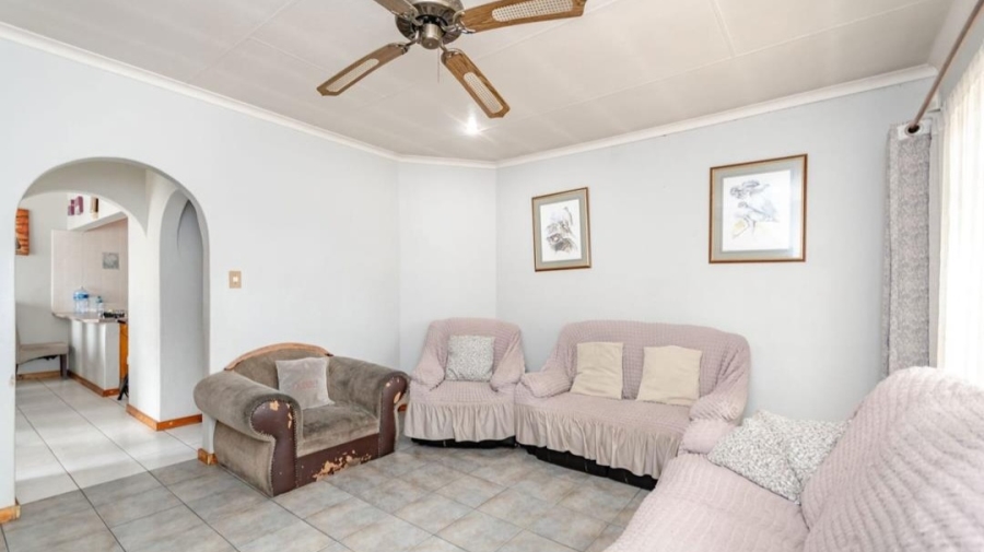 3 Bedroom Property for Sale in Birchleigh North Gauteng