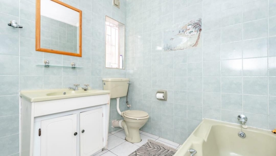 3 Bedroom Property for Sale in Birchleigh North Gauteng