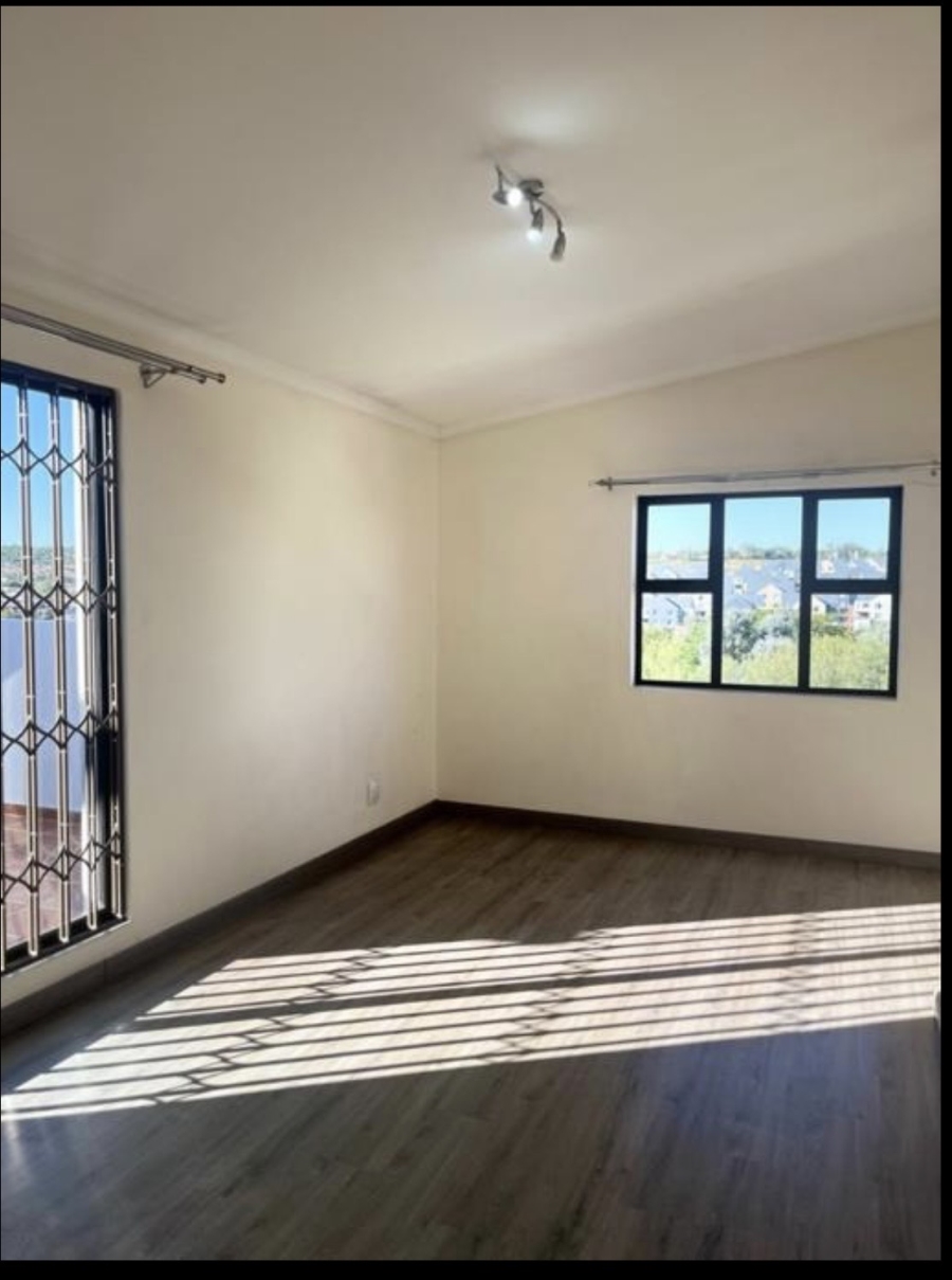 3 Bedroom Property for Sale in Barbeque Downs Gauteng