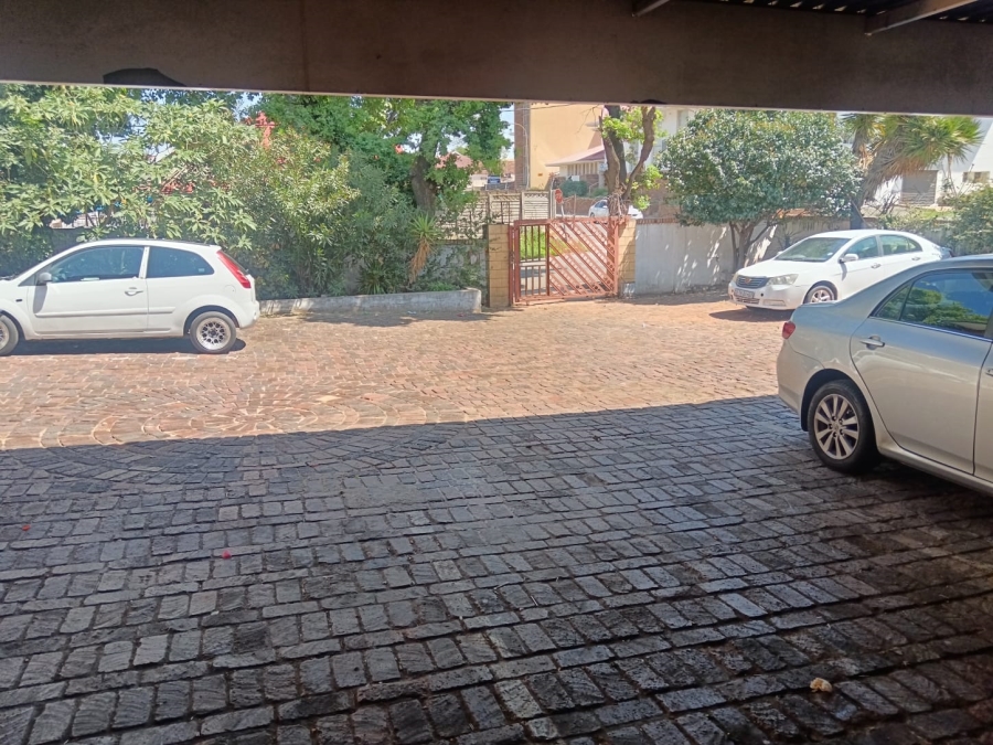 16 Bedroom Property for Sale in Jeppestown Gauteng