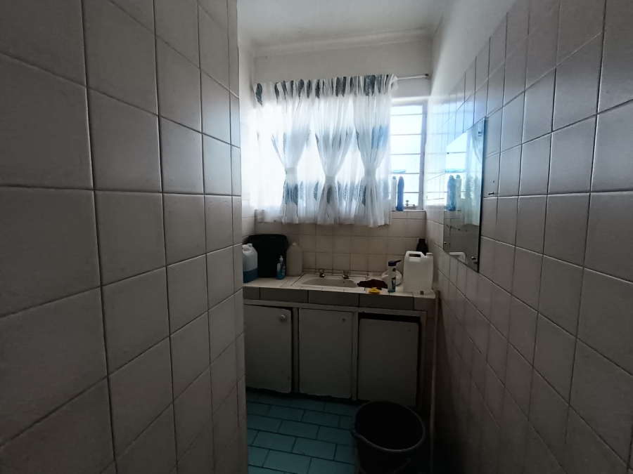 16 Bedroom Property for Sale in Jeppestown Gauteng