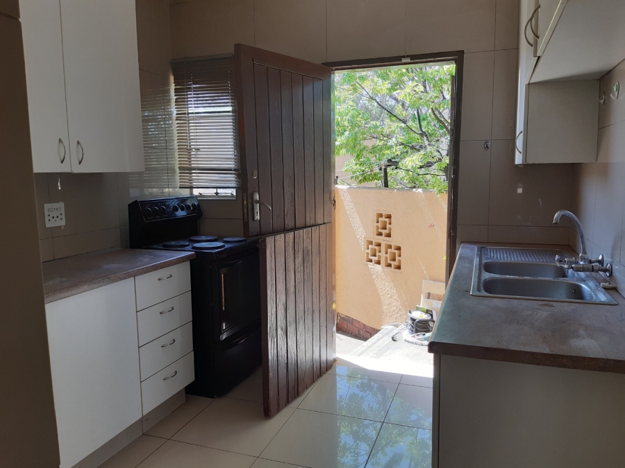 To Let 3 Bedroom Property for Rent in Edendale Gauteng