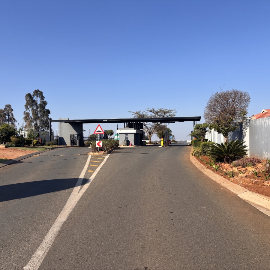 0 Bedroom Property for Sale in Wildtuinpark Gauteng