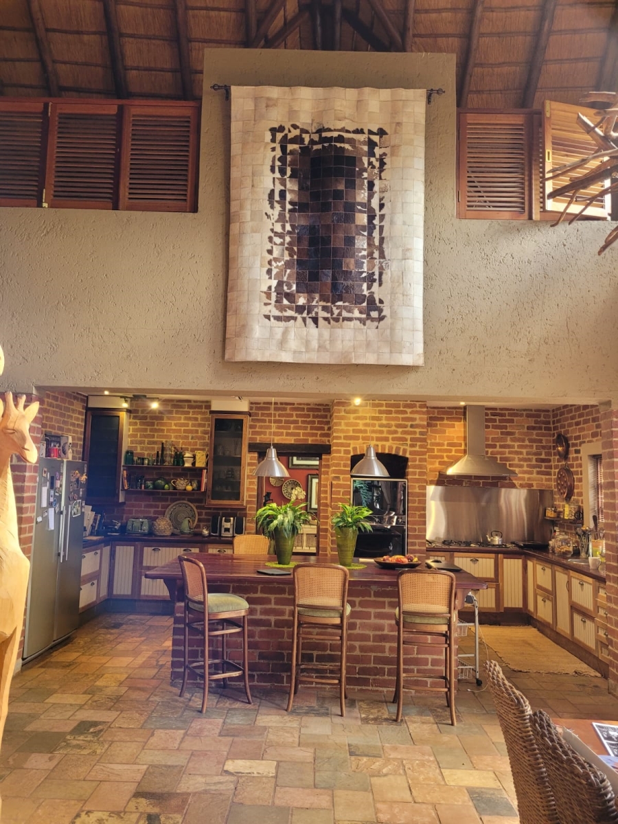 4 Bedroom Property for Sale in Kameelfontein Gauteng