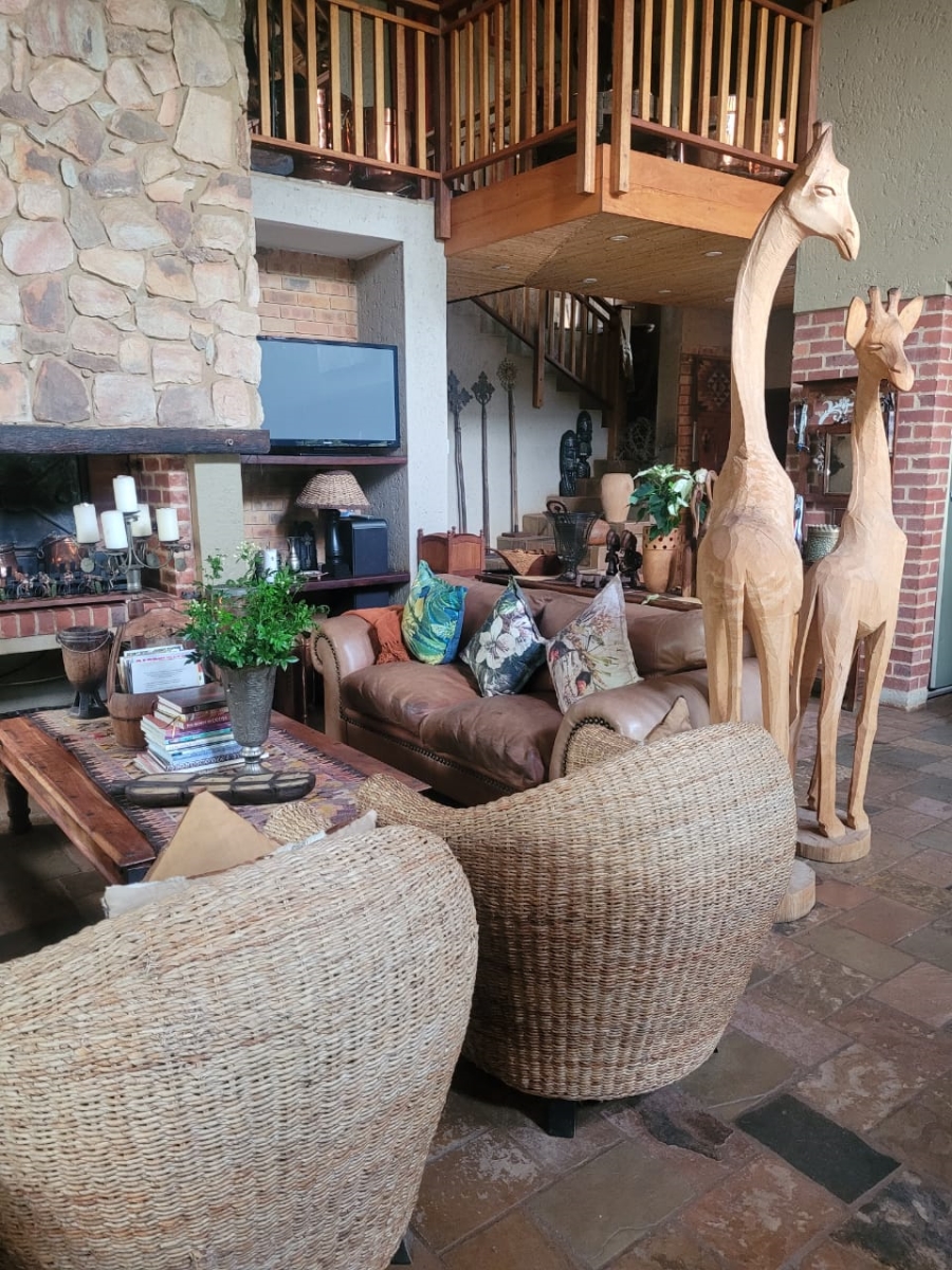 4 Bedroom Property for Sale in Kameelfontein Gauteng