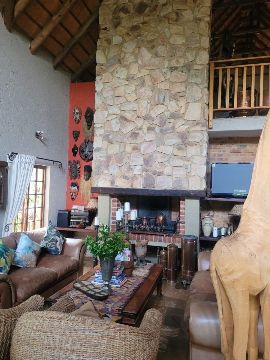 4 Bedroom Property for Sale in Kameelfontein Gauteng