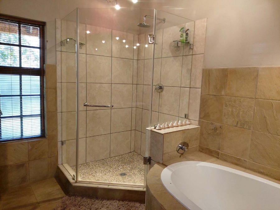4 Bedroom Property for Sale in Kameelfontein Gauteng