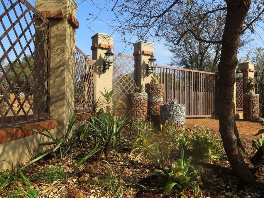 4 Bedroom Property for Sale in Kameelfontein Gauteng