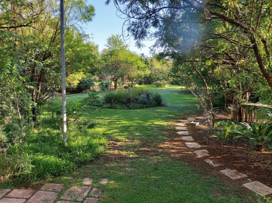 4 Bedroom Property for Sale in Kameelfontein Gauteng