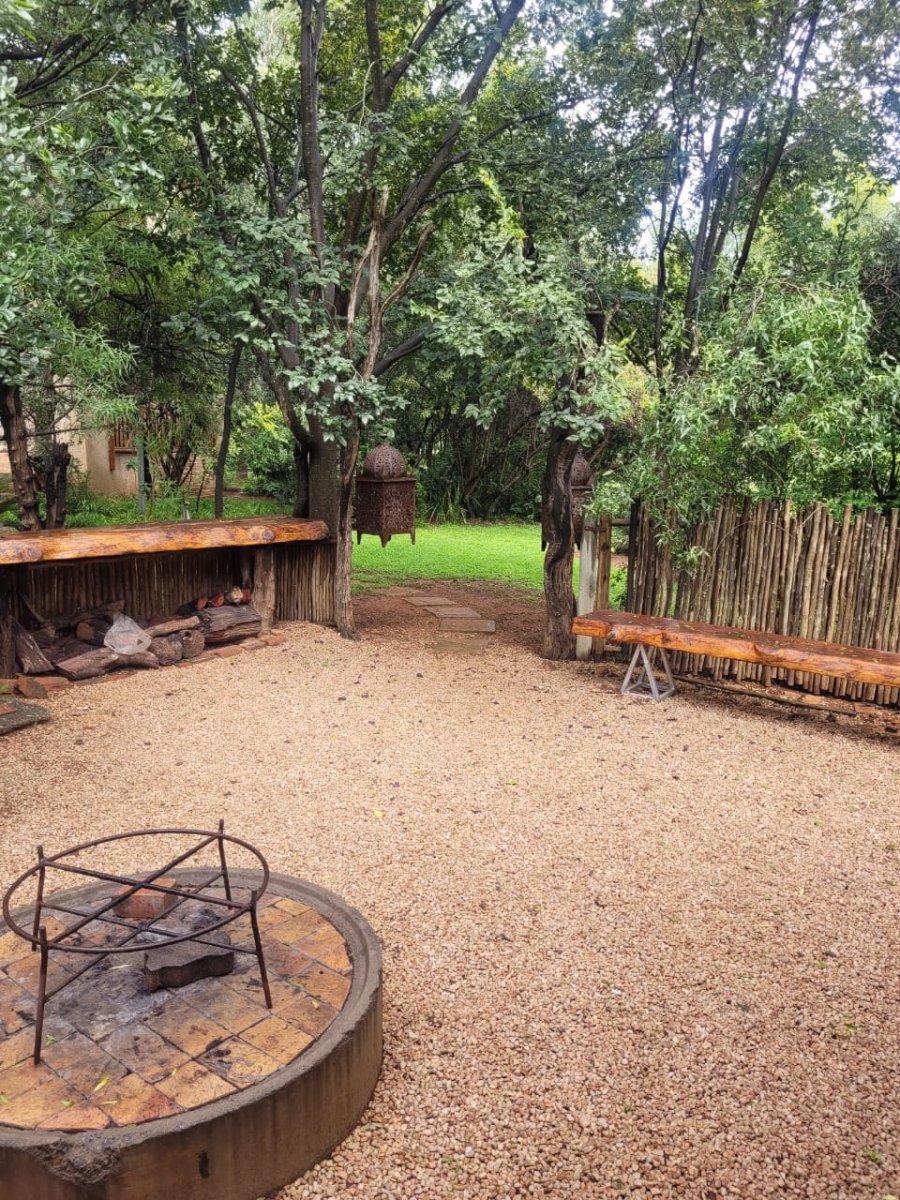 4 Bedroom Property for Sale in Kameelfontein Gauteng