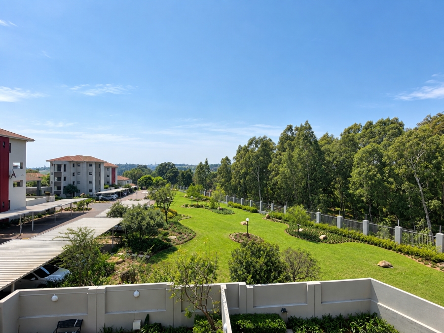 To Let 1 Bedroom Property for Rent in Lonehill Gauteng