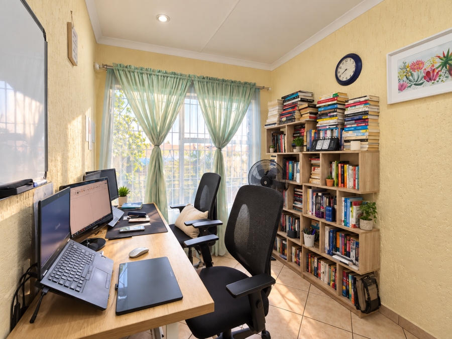 3 Bedroom Property for Sale in Kelvin Gauteng