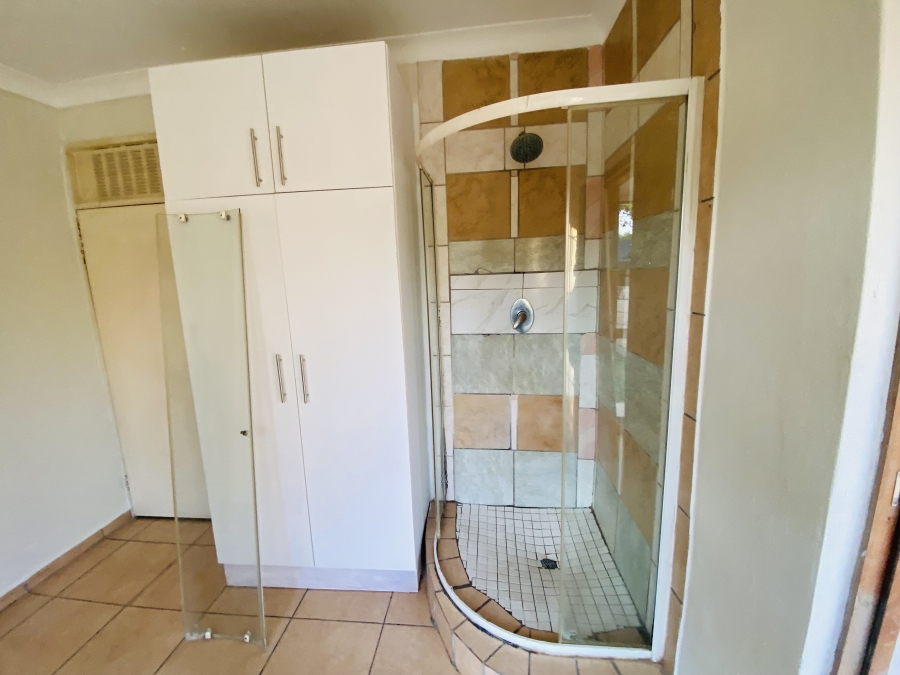 To Let 1 Bedroom Property for Rent in Randhart Gauteng