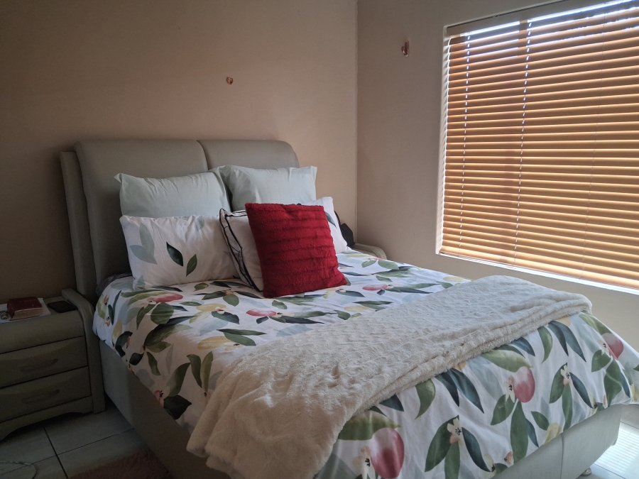 2 Bedroom Property for Sale in Eden Glen Gauteng